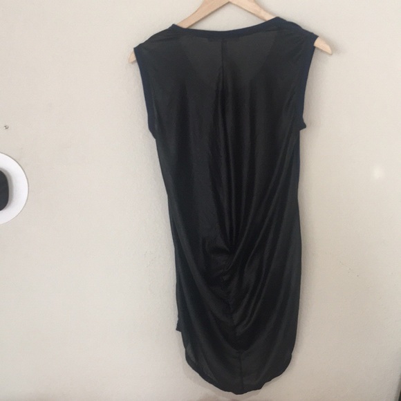 High low bcbg top navy front and black back tank - Picture 2 of 4